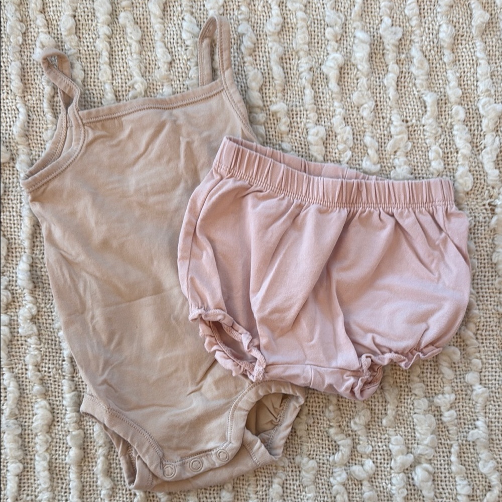 H&M Pink and Tan Diaper Covers Soft Elastic Edges